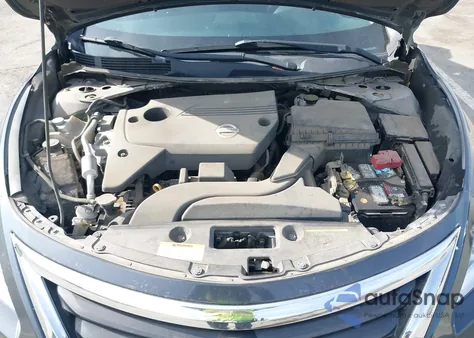 2014 Nissan Altima 2.5 S from USA, damaged, VIN 1N4AL3AP2EC325530